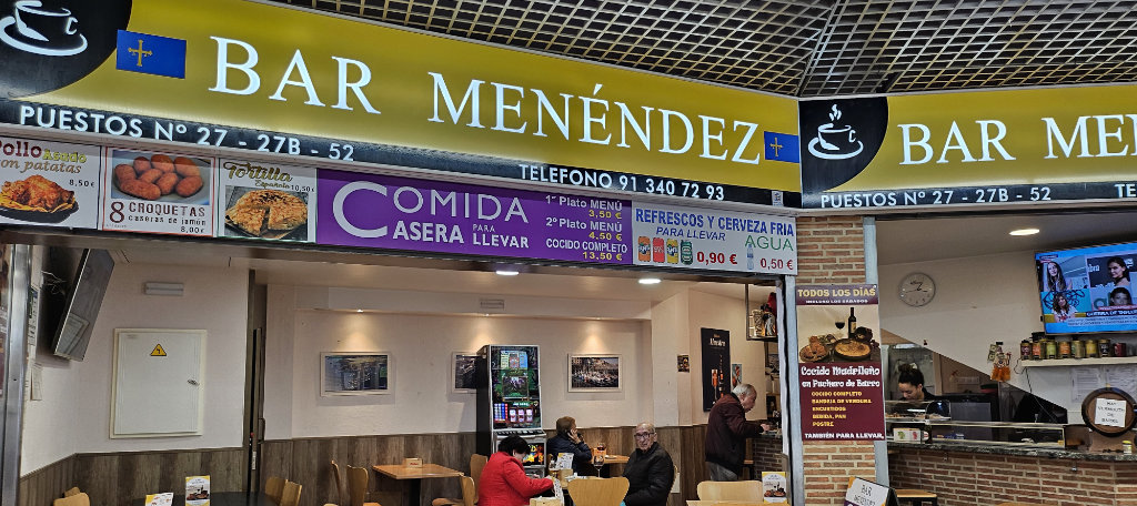 Cocido madrileño Bar Menéndez puesto 27 Mercado Santa María de la Cabeza