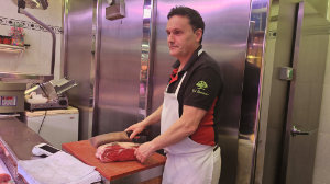 Ternera fresca puesto 93-94 Mercado Santa María de la Cabeza
