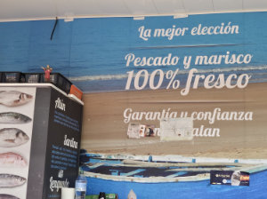 Pescadería puesto 25-26 Mercado Santa María de la Cabeza